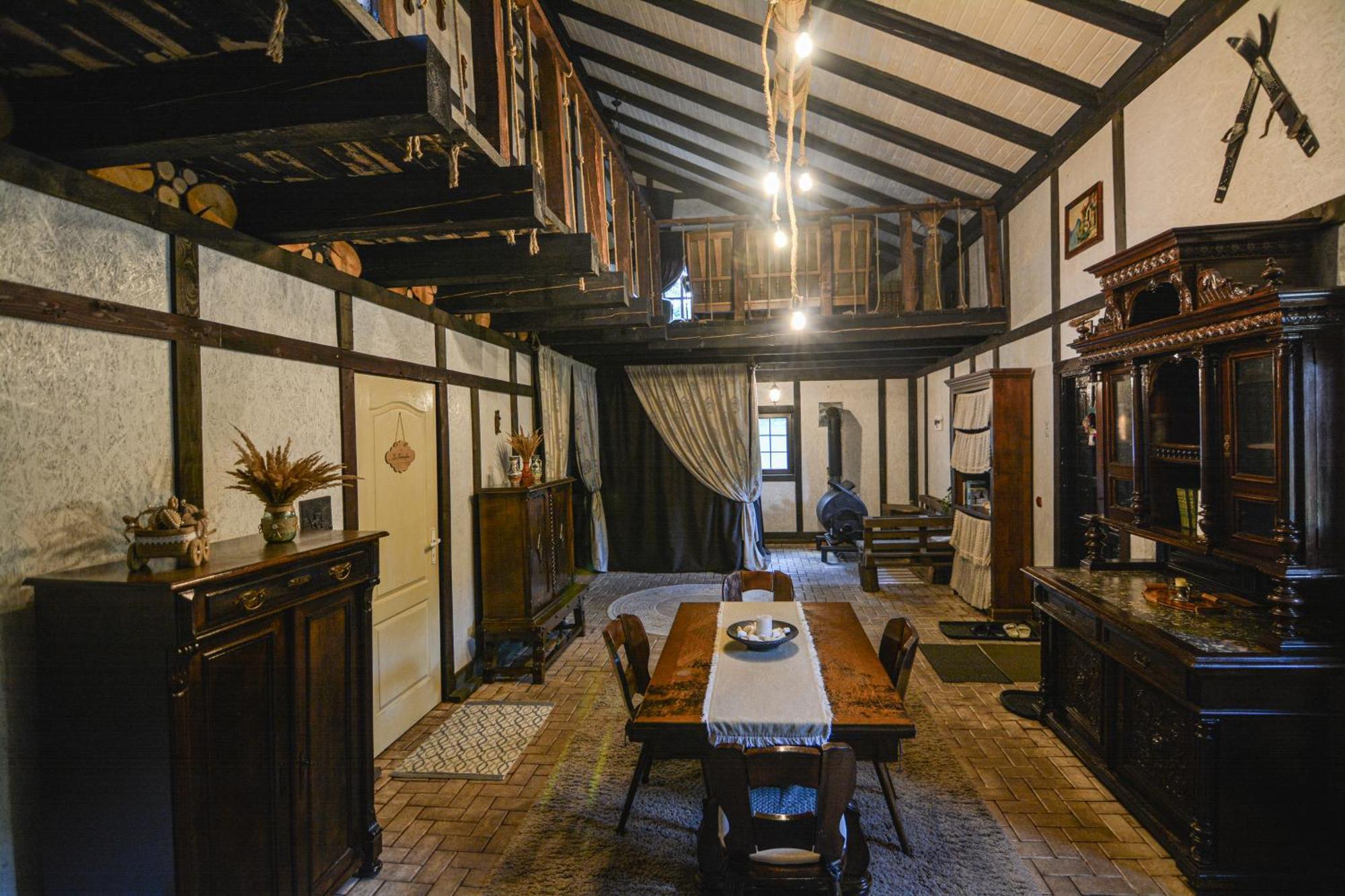 Camere De Inchiriat Pasi Liberi Tău Bistra 외부 사진