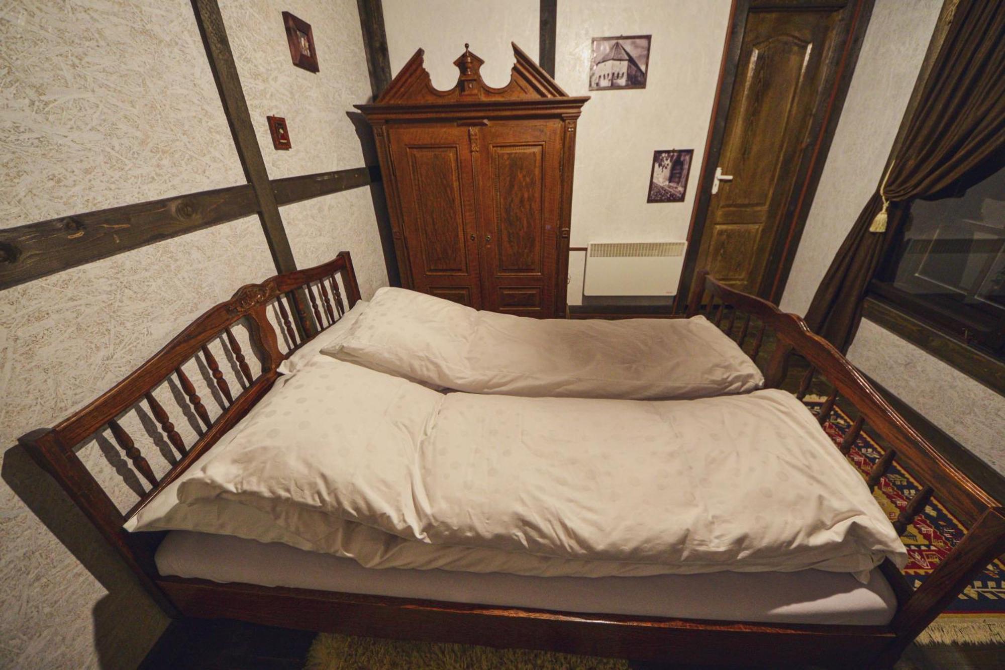 Camere De Inchiriat Pasi Liberi Tău Bistra 외부 사진
